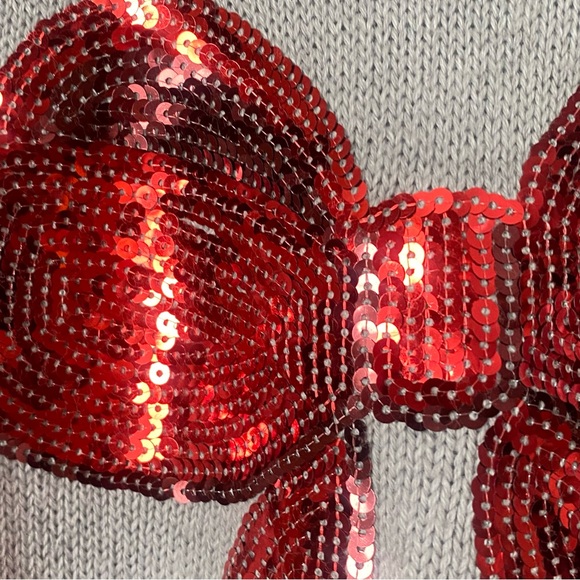 Bethany Mota Gray Sweater Top Sequin Red Front Center Bow. Sz XL - Picture 6 of 11